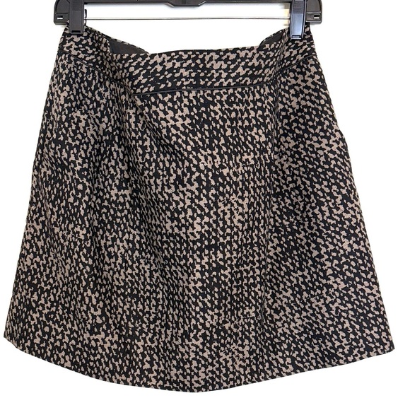 GAP Dresses & Skirts - GAP Stylish Black and Gray Women's Miniskirt
